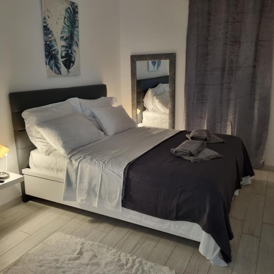 Apartman Magnolija อูมัค ภายนอก รูปภาพ