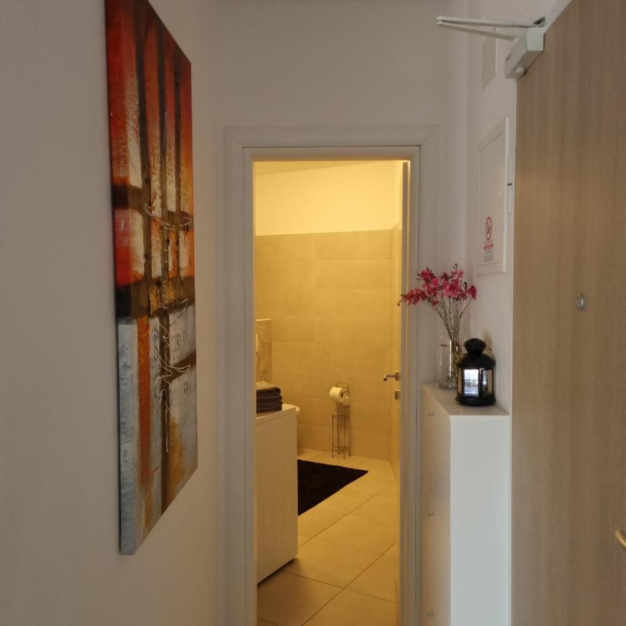 Apartman Magnolija อูมัค ภายนอก รูปภาพ