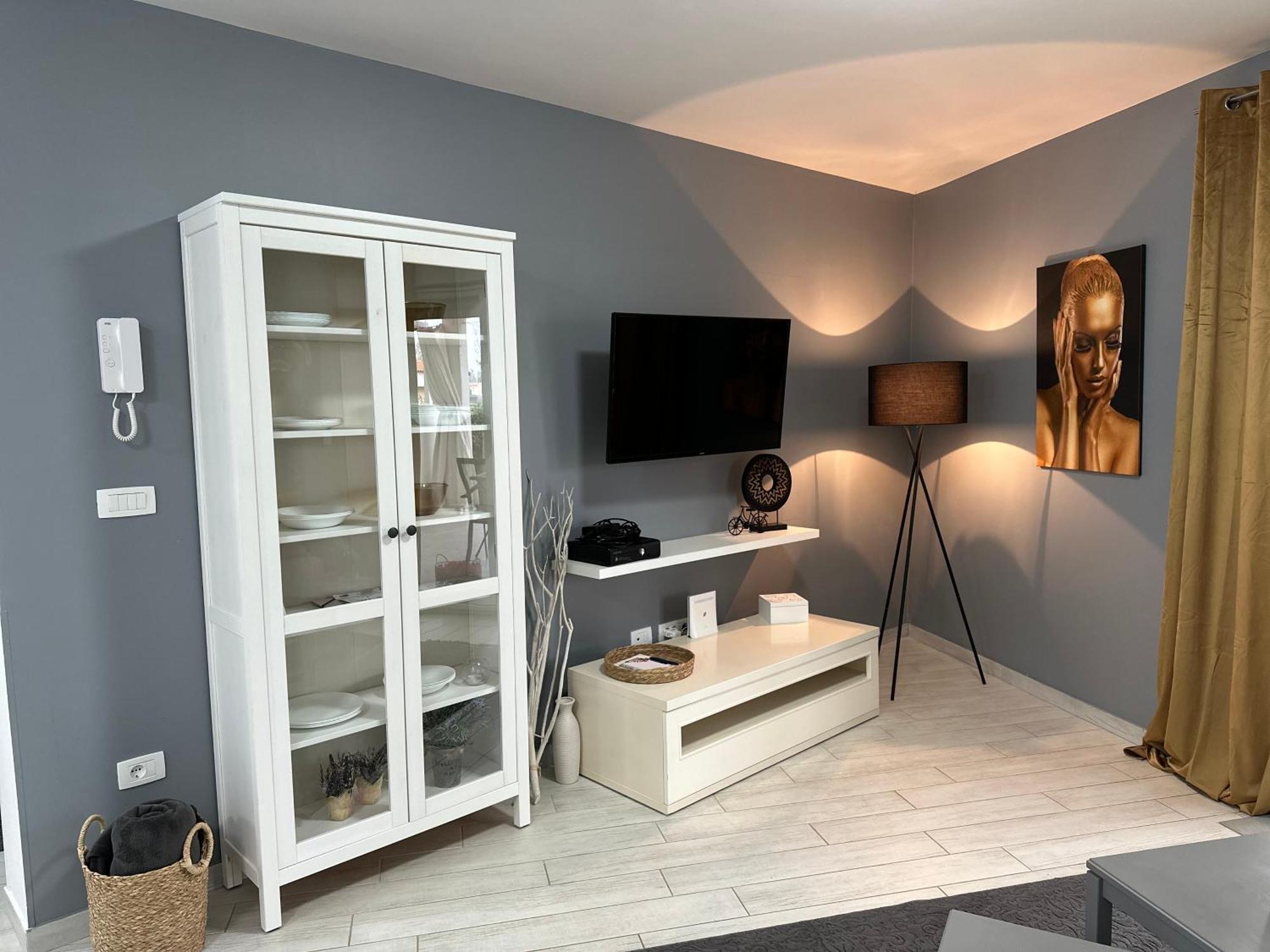Apartman Magnolija อูมัค ภายนอก รูปภาพ