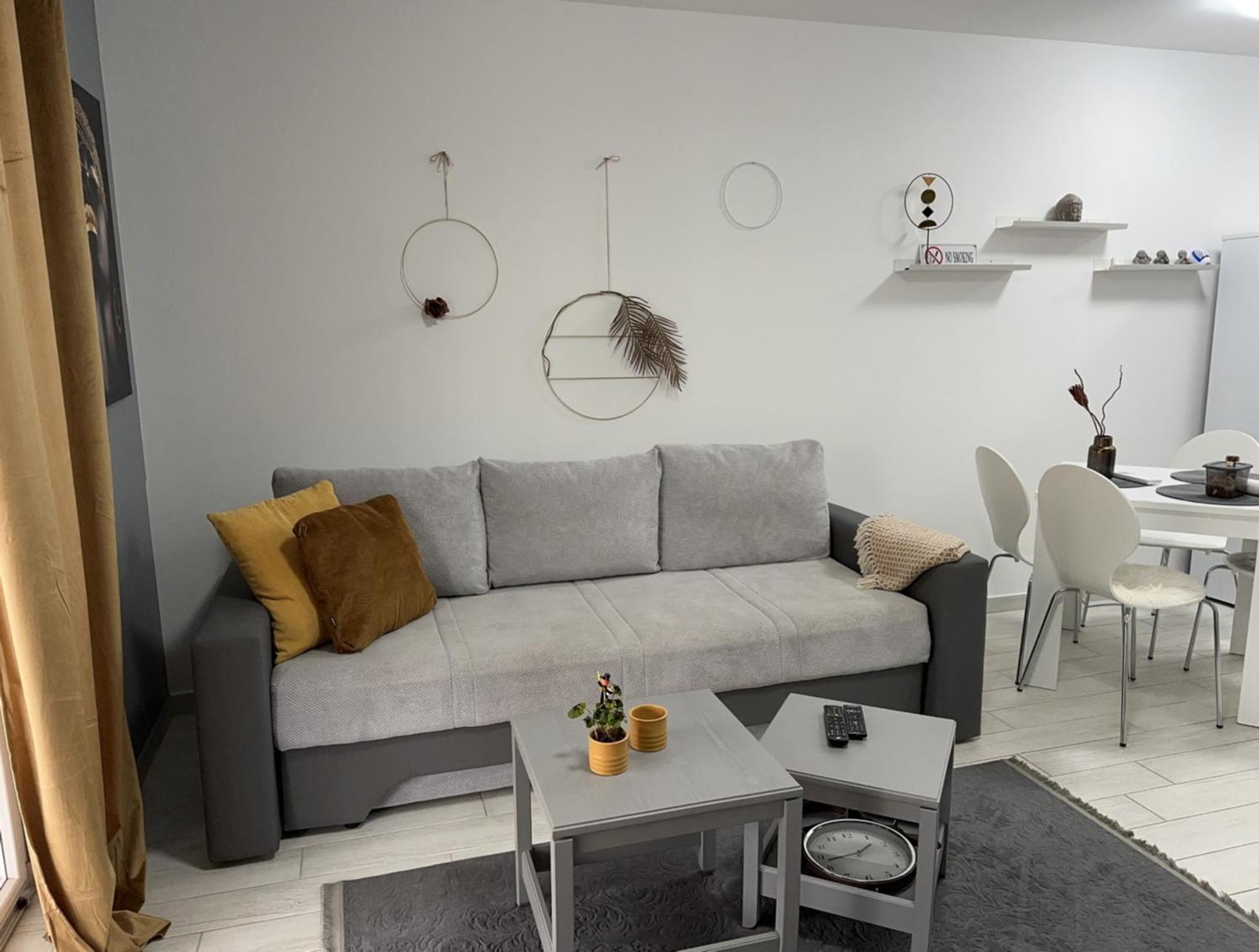 Apartman Magnolija อูมัค ภายนอก รูปภาพ